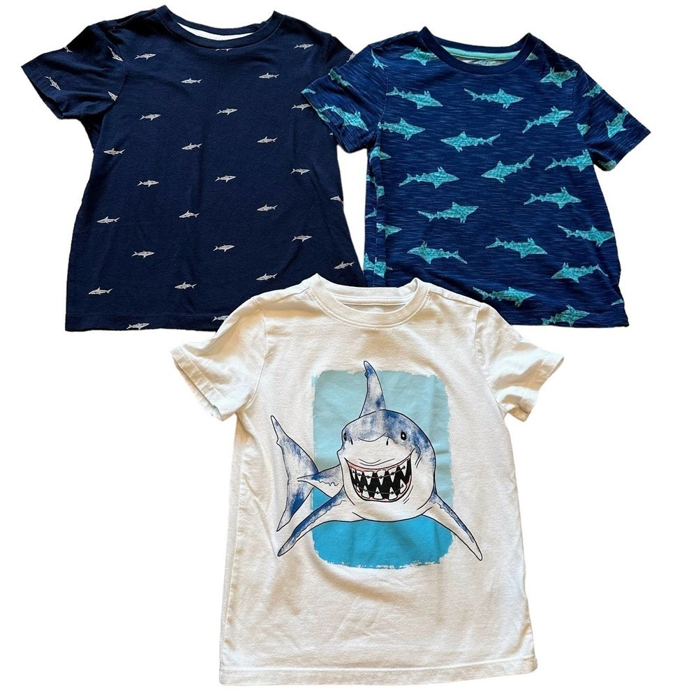 Old Navy Cat & Jack boys shark short sleeve t-shirt bundle size XS